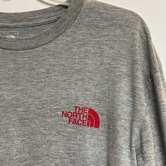 The North Face Long Sleeve T-Shirt, Gray, Sz. M - Picture 4 of 12